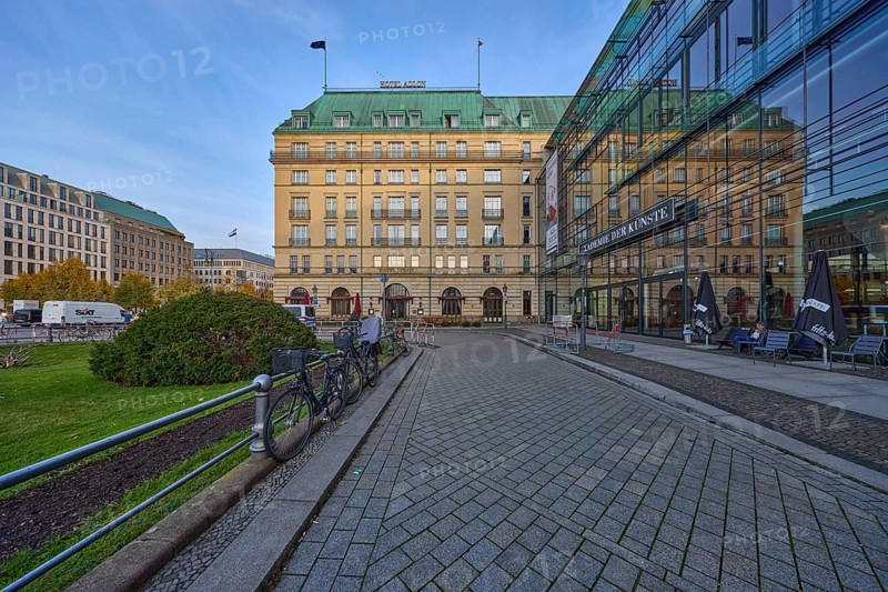 Reflection of the Hotel Adlon in the glass façade of the Galerie der Künste on Pariser Platz in Berlin, capital city, independent city, federal state of Berlin, Germany