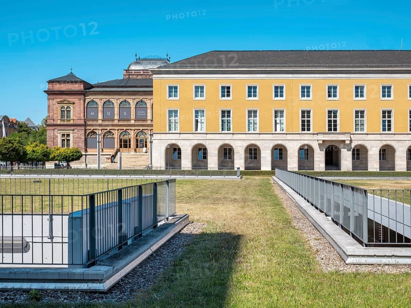 Arcades at the Thuringian State Administration Office, built as a Gauforum in the Third Reich, Weimar, Thuringia, Germany