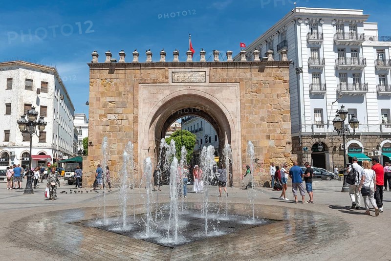 Tunis, Tunisia. 24th May 2024 The old Bab el Bhar a historical city gate and landmark dividing the Medina from the Modern City or Ville Nouvelle in Tunis, the capital of Tunisia, North Africa