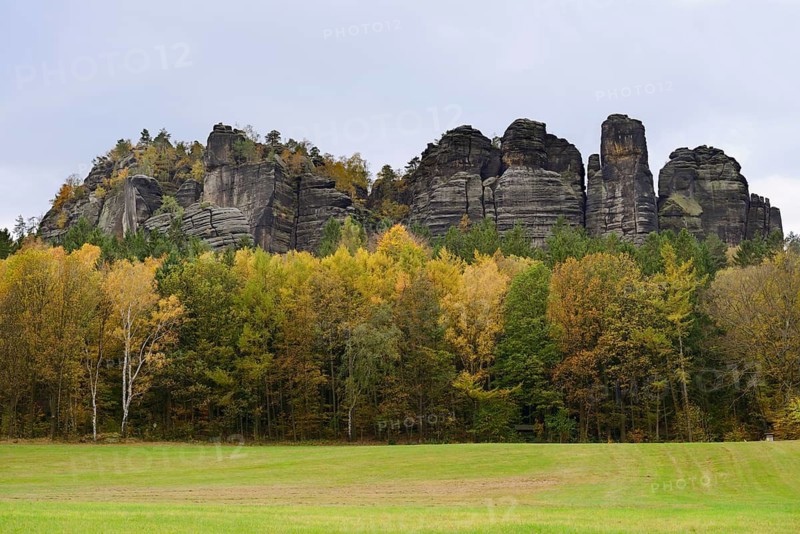 Pfaffenstein and deciduous trees in autumn, Saxon Switzerland, Elbe Sandstone Mountains, Saxony, Germany