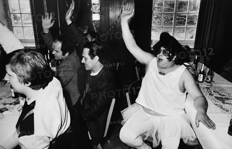 Essen, DEU, 19.02.1984 - Participants during a men's meeting of the Borbecker Böse Buben Carnival Association, Essen, Germany