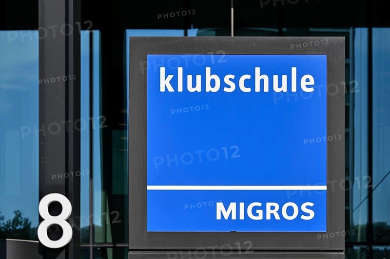Logo Migros Club School