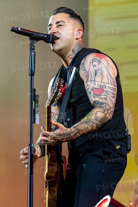 Sammy Amara, singer of the BROILERS at the Open Airs 2026 at Auestadion Kassel on 18.07.2026