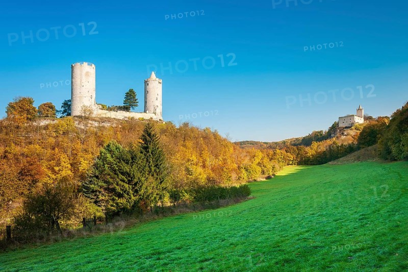 Saaleck and Rudelsburg castle ruins in the Saale valley in autumn, Bad Kösen, Burgenlandkreis, Saxony-Anhalt, Germany