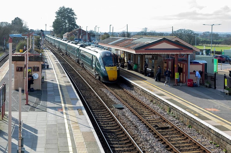 GWR British Rail Class 800 Inter City Express train arriving platform, Castle Cary railway station, Castle Cary, Somerset, England, UK