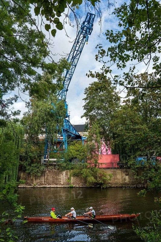 Kampnagel, factory, cultural center, renovation, planned, canal, Osterbek Canal, rowing, rowing boat, sports, theatre, quay crane, bush, urban greenery, quay wall, Hamburg, Germany, water, river, nature, boat, sky, landscape, tree, house, architecture, city, summer, building