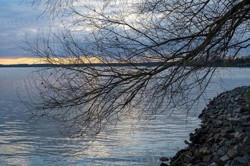 Evening mood at Lake Müritz, clouds in the sky, Waren, Müritz, Mecklenburg Lake District, Mecklenburg-Western Pomerania, Germany