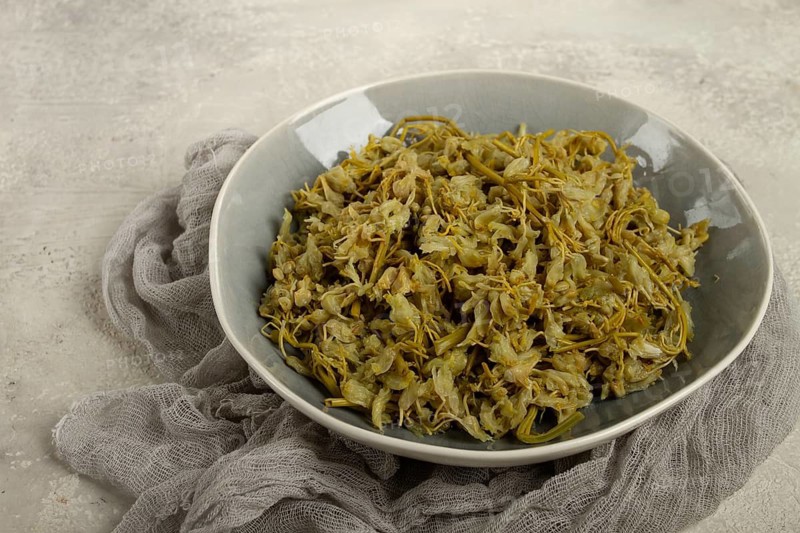 Jonjoli, Colchian klekachka, Georgian appetizer, pickled jonjoli, no people