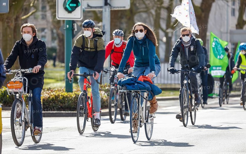 Essen, North Rhine-Westphalia, Germany - Fridays for Future, climate activists demonstrate in times of the corona pandemic corona-compliant with mask and distance under the motto #NoMoreEmptyPromises in the form of a bicycle demonstration