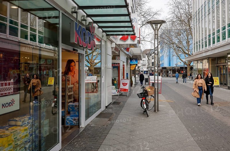 Krefeld, North Rhine-Westphalia, Germany - Krefeld city centre in times of the corona crisis during the second lockdown, most shops are closed, one Kodi market is still open, only a few passers-by are strolling along Hochstraße, the main shopping street