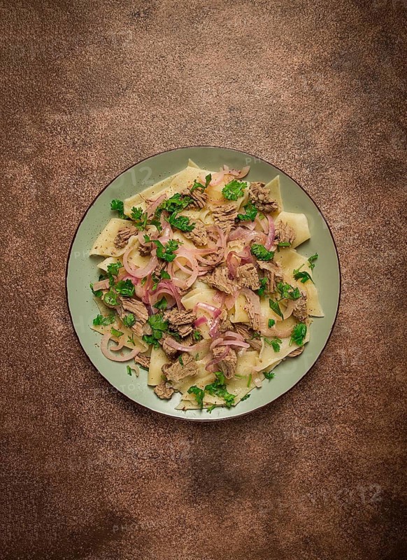Beshbarmak, Kazakh meat, boiled meat with noodles