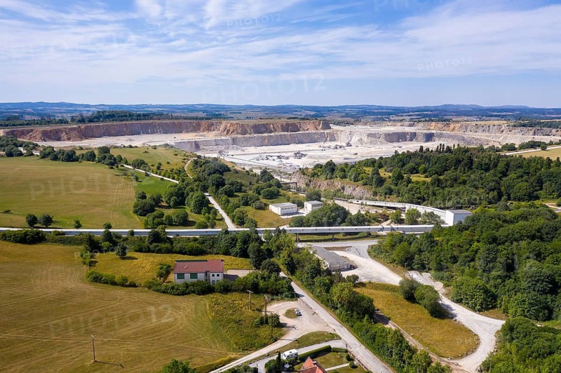 Aerial view of the Kleiner and Großer Hornberg open-cast mine south of Elbingerode, limestone mining, Harz Mountains, Saxony-Anhalt, Germany