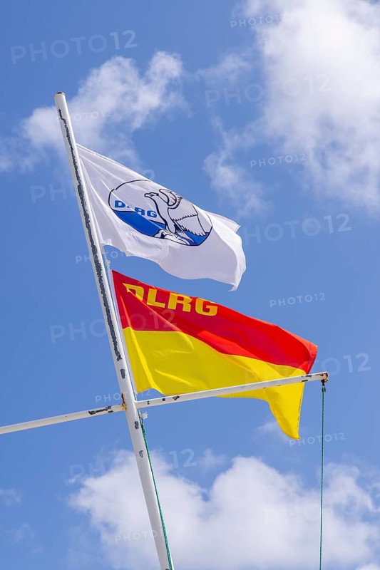 Flags, DLRG, Strand, Langeoog, East Frisia, Lower Saxony, Germany