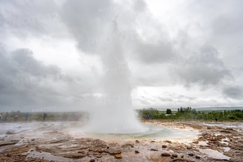 Eruption of the Strokkur geyser, Haukadalur geothermal field, Golden Circle, South Iceland, Iceland