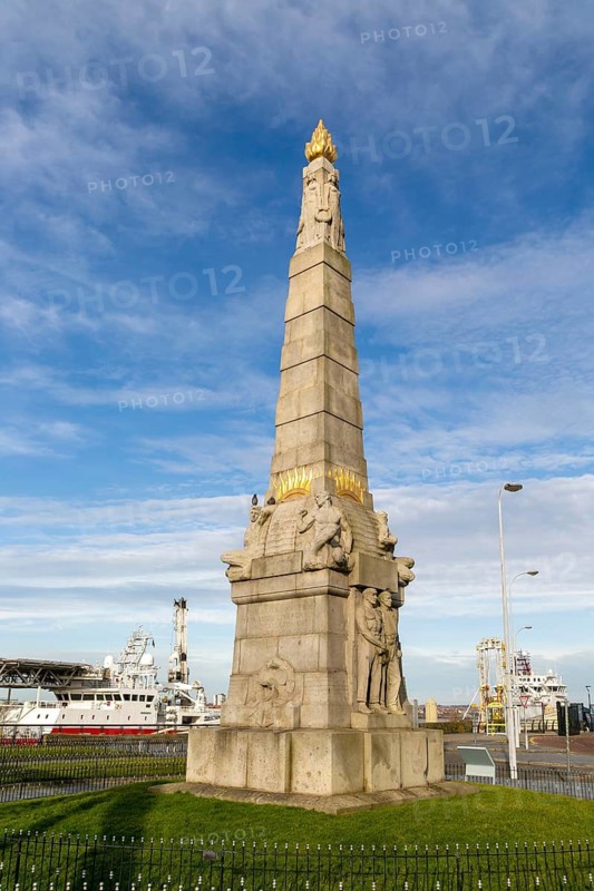 Memorial in Honour of All Heroes the Marine Engine Room, Liverpool, Merseyside, England, UK 1916 by Sir William Goscombe John