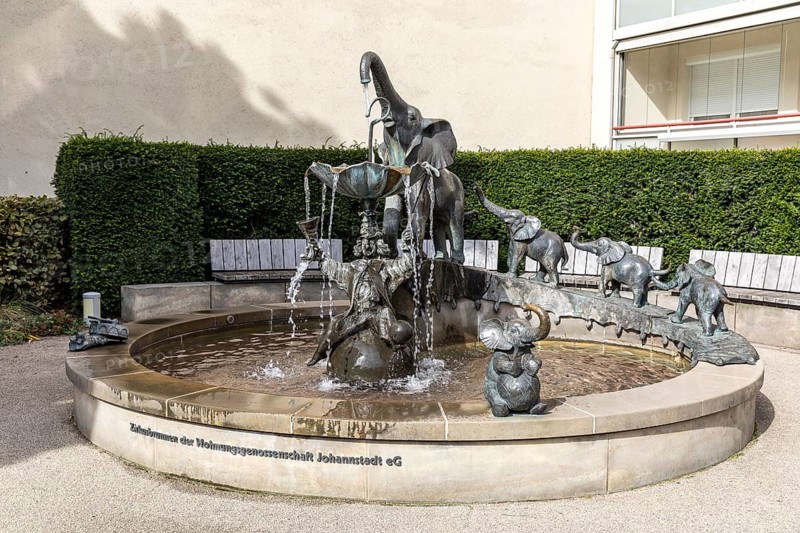 Circus Fountain or Sarrasani Fountain on Carolaplatz, Dresden, Saxony, Germany