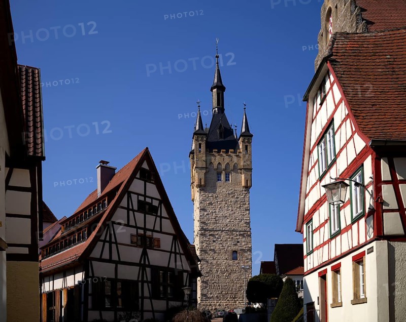 Blue Tower, keep, half-timbered house, Burgviertel, Altstadt, Bad Wimpfen, Kraichgau, Baden-Württemberg, Germany