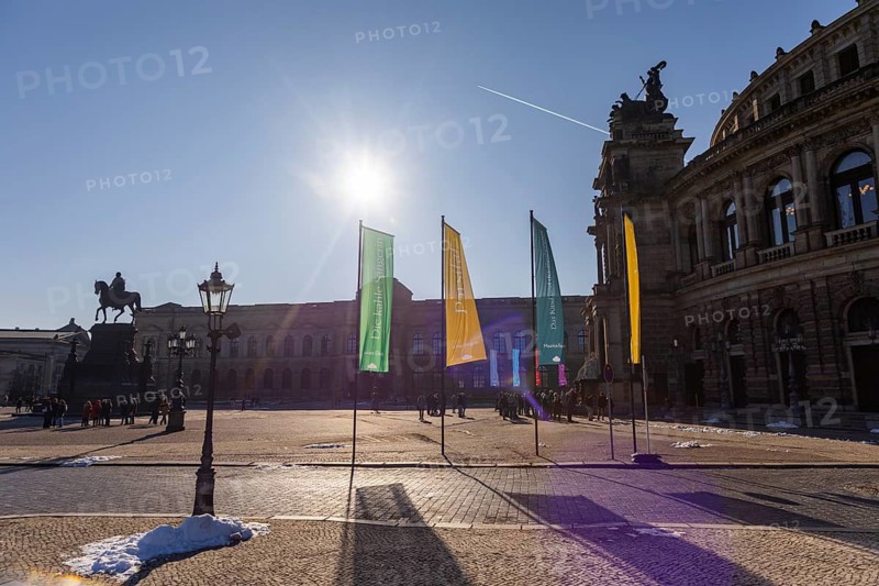 Tourists on Theaterplatz in front of the Semperoper, Dresden, Saxony, Germany