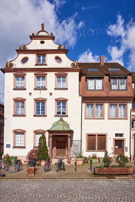 Former council chancellery, a gabled house against a blue sky with cumulus clouds in Gengenbach, Black Forest, Ortenaukreis, Baden-Württemberg, Germany