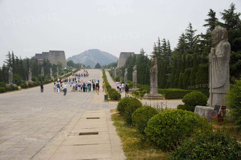 The Qian Tomb,Xi'an