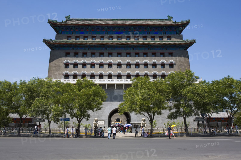 The Facing Gate,commonly the Southern Gate
