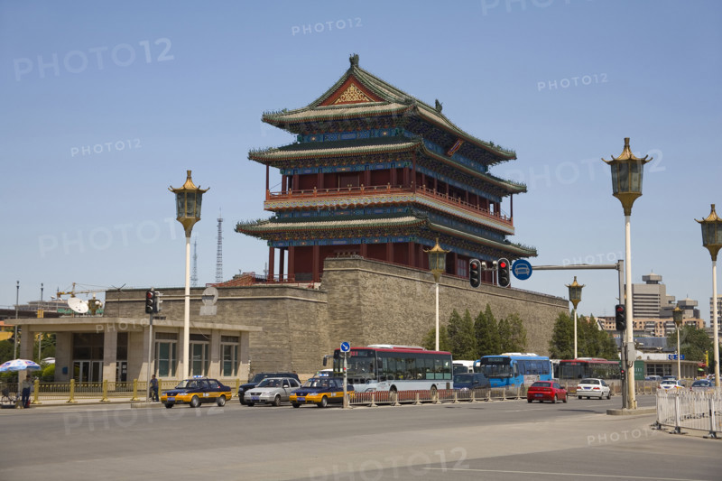 The Facing Gate,commonly the Southern Gate