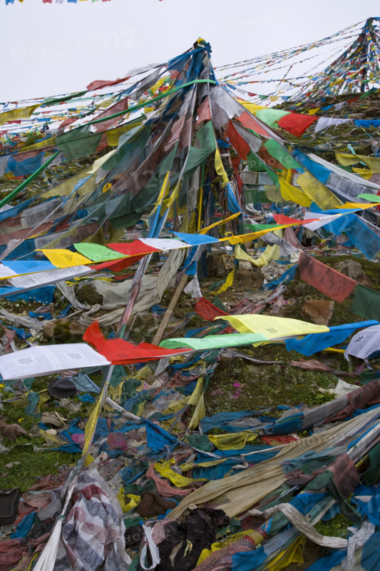 Sutra streamers
