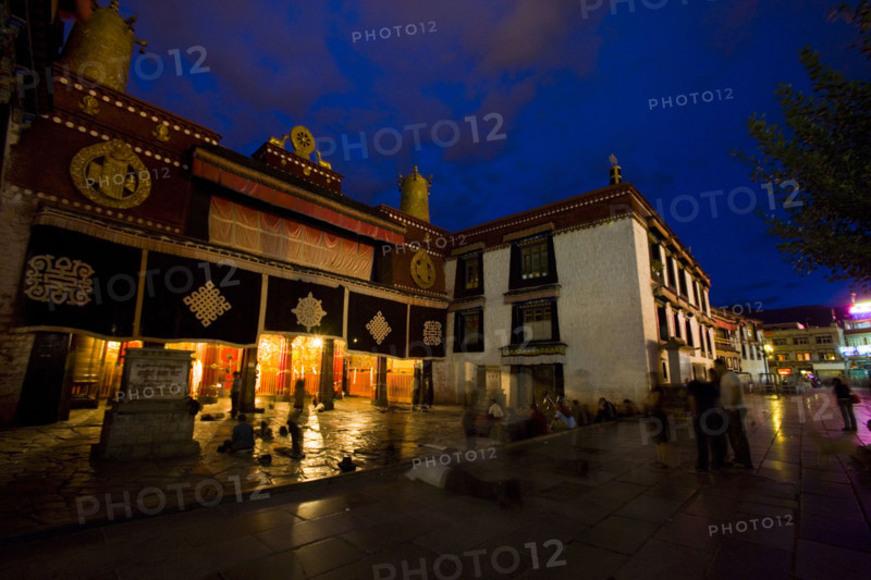 Night Scene of Bharkor Street,Lahsa,Tibet