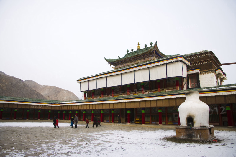 South of gansu,LaPuneng Temple