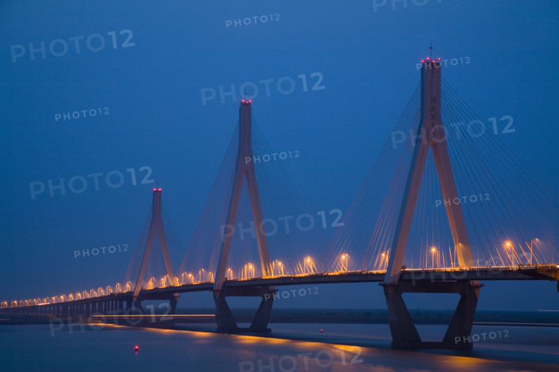 Hunan,Yueyang,Dongting Bridge,Dongting Lake Bridge,