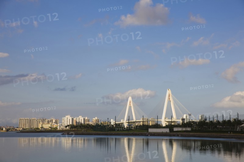 Haikou, Century Bridge