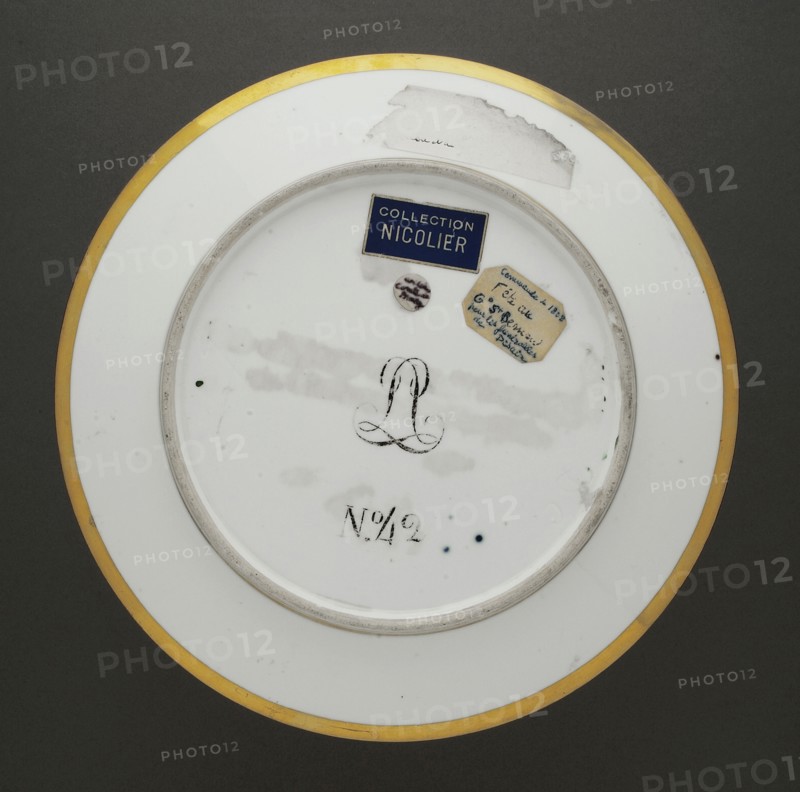 Dessert plate from the Quartiers Généraux crockery set