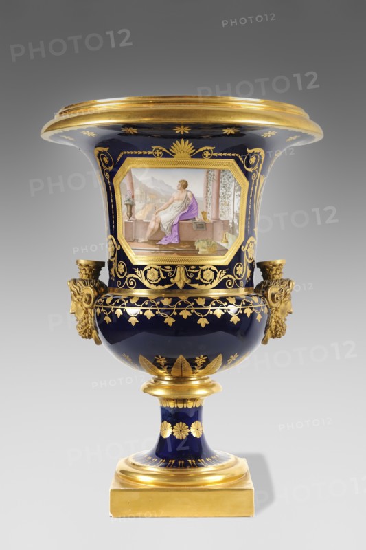 Médicis Vase with Zeus head