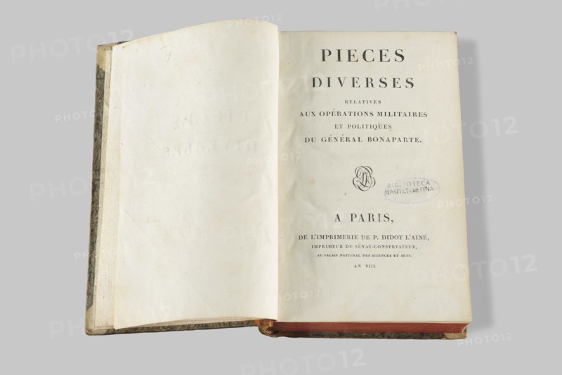 Livre : Pièces diverses relatives aux opérations militaires et politiques du général Bonaparte