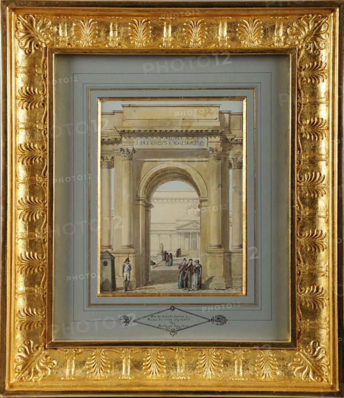 Vue de la porte d'entrée du Palais du corps législatif