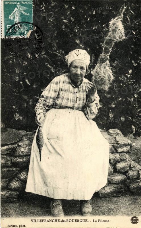 Portrait d'une fileuse
Villefranche-de-Rouergue
