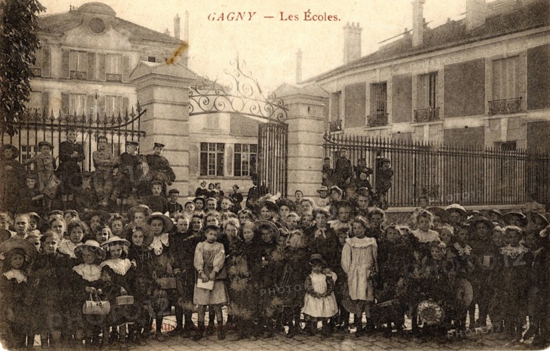 School class in Gagny