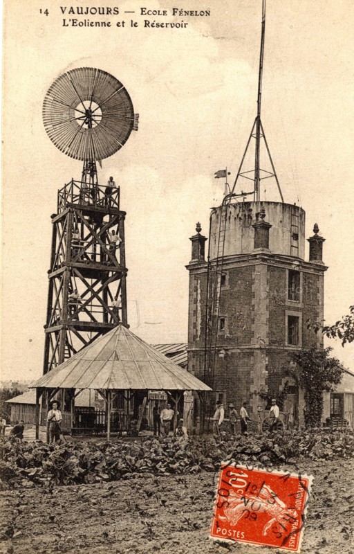 Vaujours,
Windmill and water tower