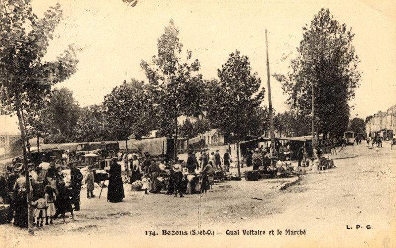 Bezons,
Market