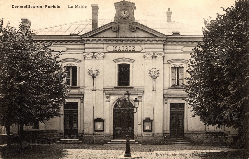 Cormeilles-en-Parisis,
Town hall