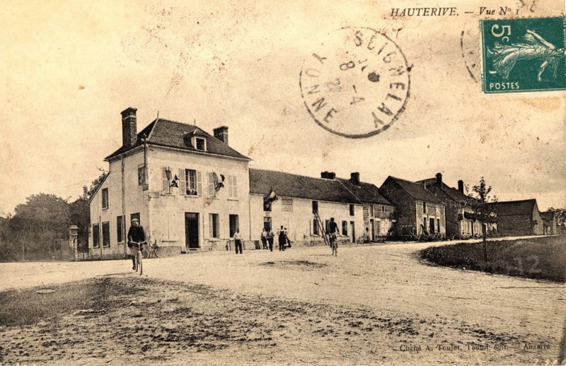 HAUTERIVE