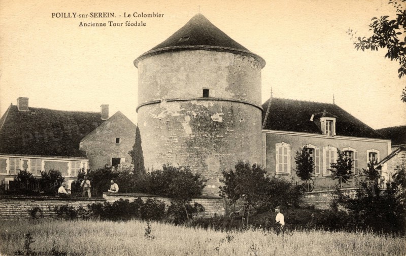 Poilly-sur-Serein,
Colombier