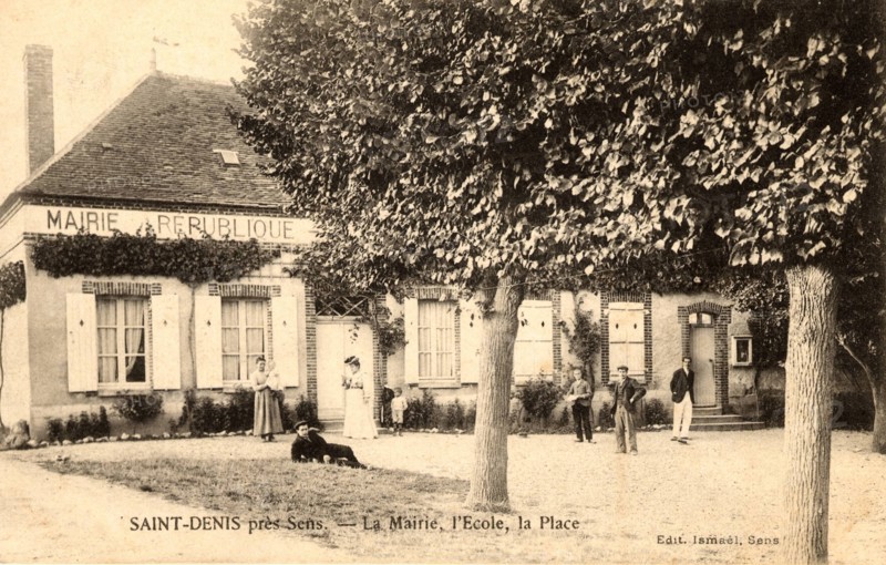Saint-Denis,
Mairie et école