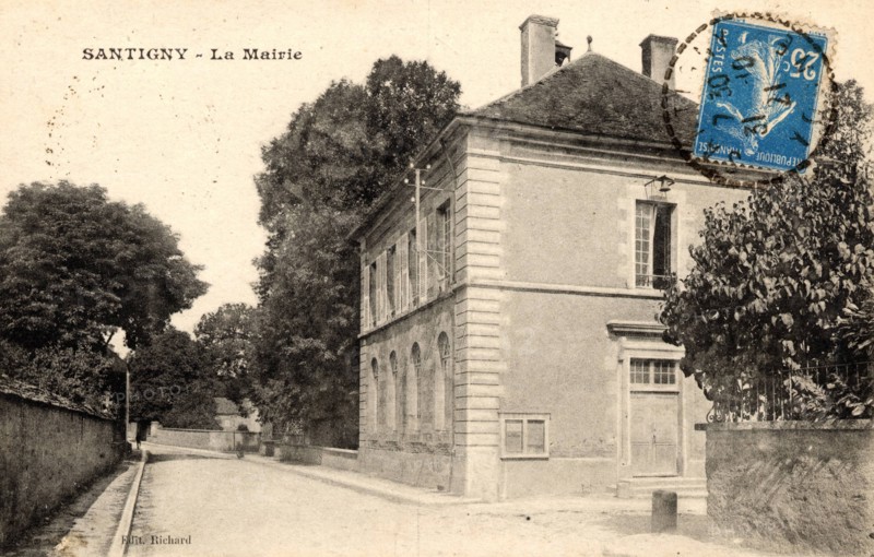 SANTIGNY,
Town hall