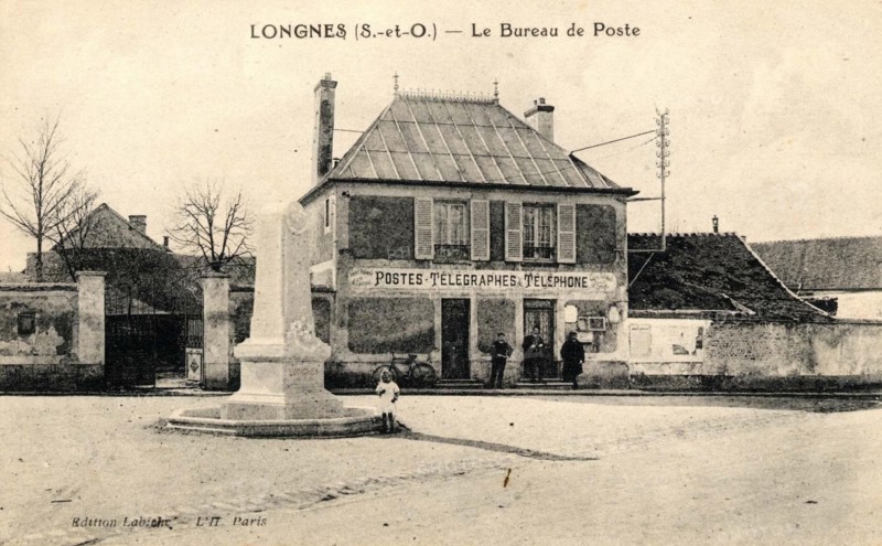 LONGNES,
Post office