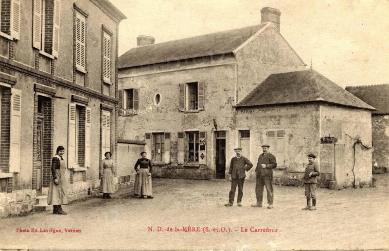 NOTRE-DAME-DE-LA-MERE