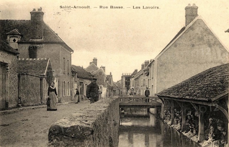 SAINT-ARNOULT