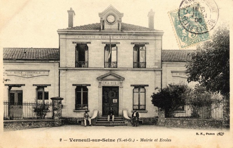 VERNEUIL-SUR-SEINE,
Mairie et école