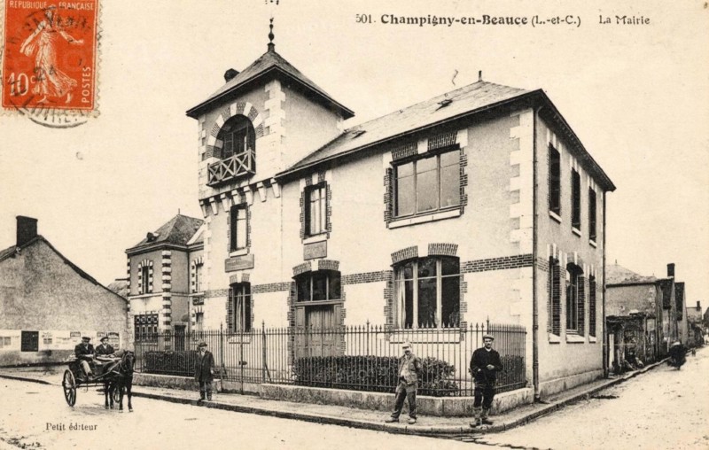 CHAMPIGNY-EN-BEAUCE