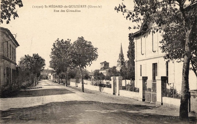 SAINT-MEDARD-DE-GUIZIERES
